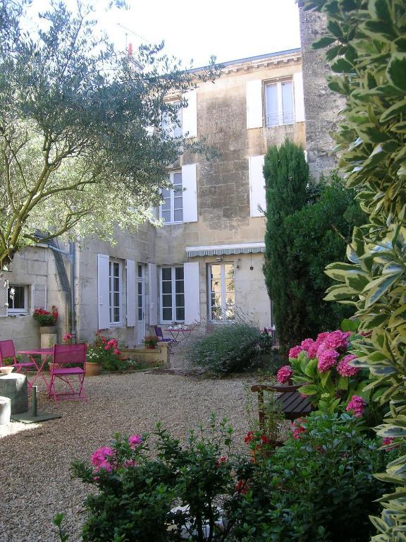 Maison D'Hotes Vents D'Ouest Niort Kültér fotó